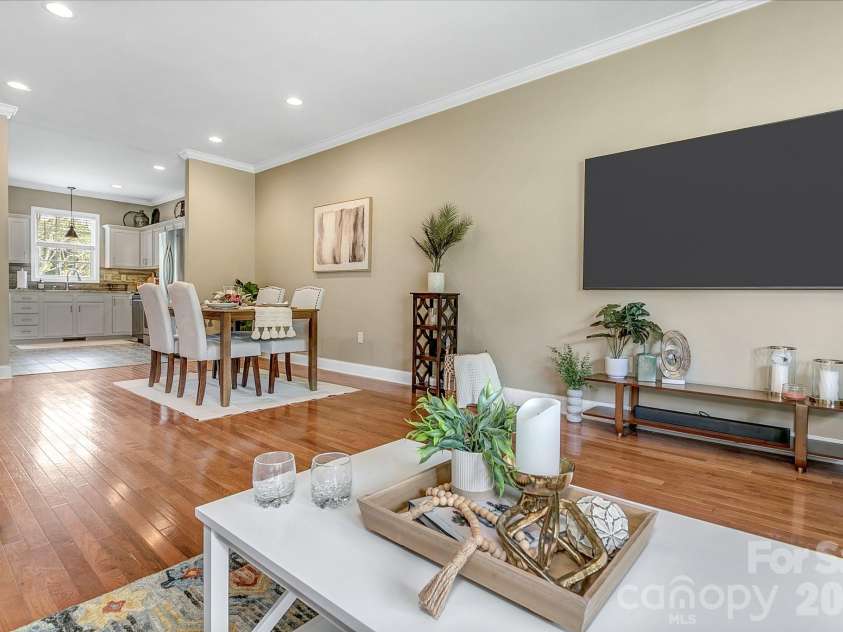 25 Union Chapel Road, Weaverville, NC 28787.  MLS# CAR4346426, YatesRealty ID 24517. 