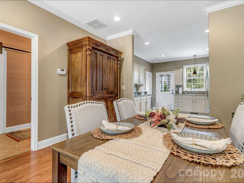 25 Union Chapel Road, Weaverville, NC 28787.  MLS# CAR4346426, YatesRealty ID 24517. 