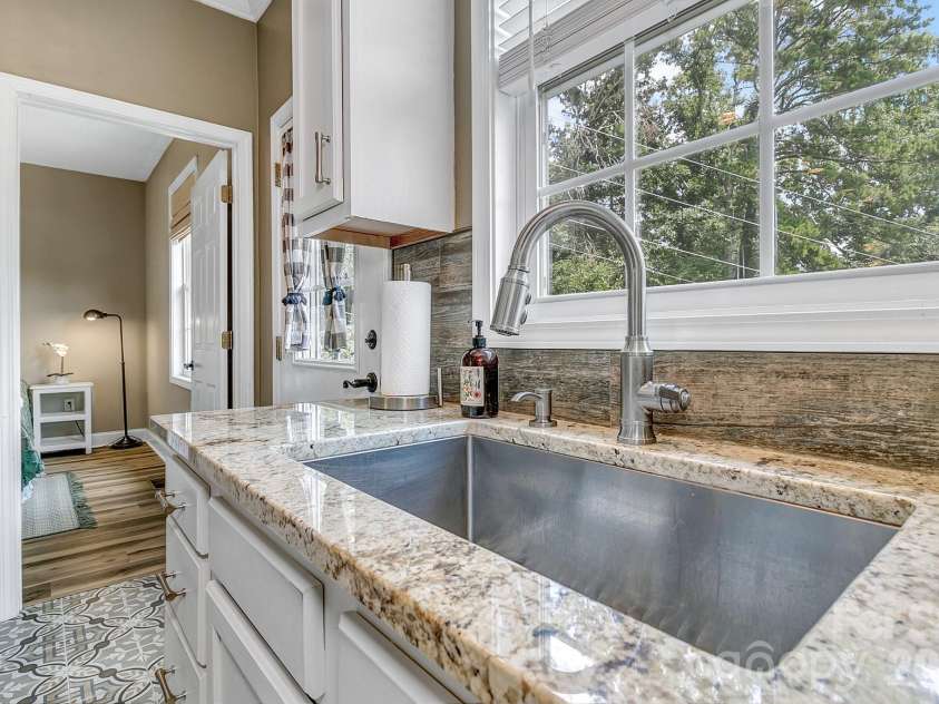 25 Union Chapel Road, Weaverville, NC 28787.  MLS# CAR4346426, YatesRealty ID 24517. 