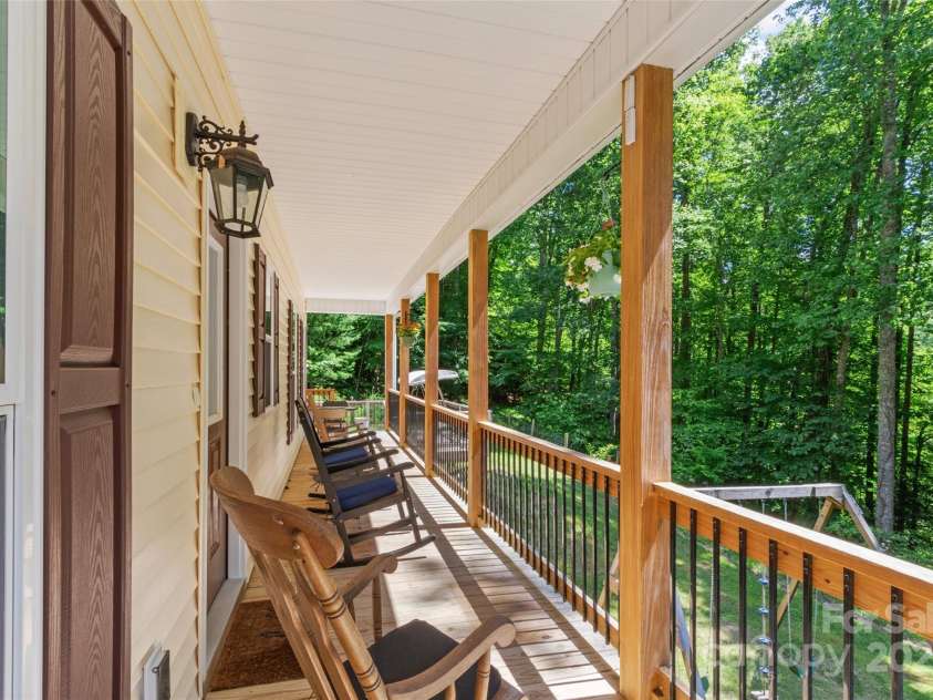 222 Fox Creek Road, Mars Hill, NC 28754.  MLS# CAR4275822, YatesRealty ID 24521. 
