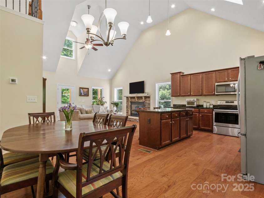 222 Fox Creek Road, Mars Hill, NC 28754.  MLS# CAR4275822, YatesRealty ID 24521. 