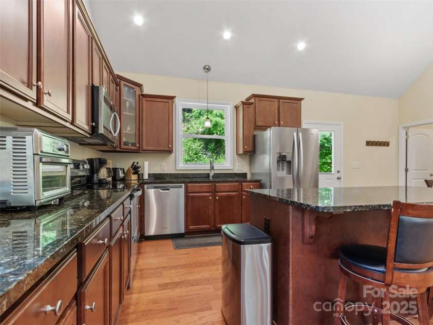 222 Fox Creek Road, Mars Hill, NC 28754.  MLS# CAR4275822, YatesRealty ID 24521. 