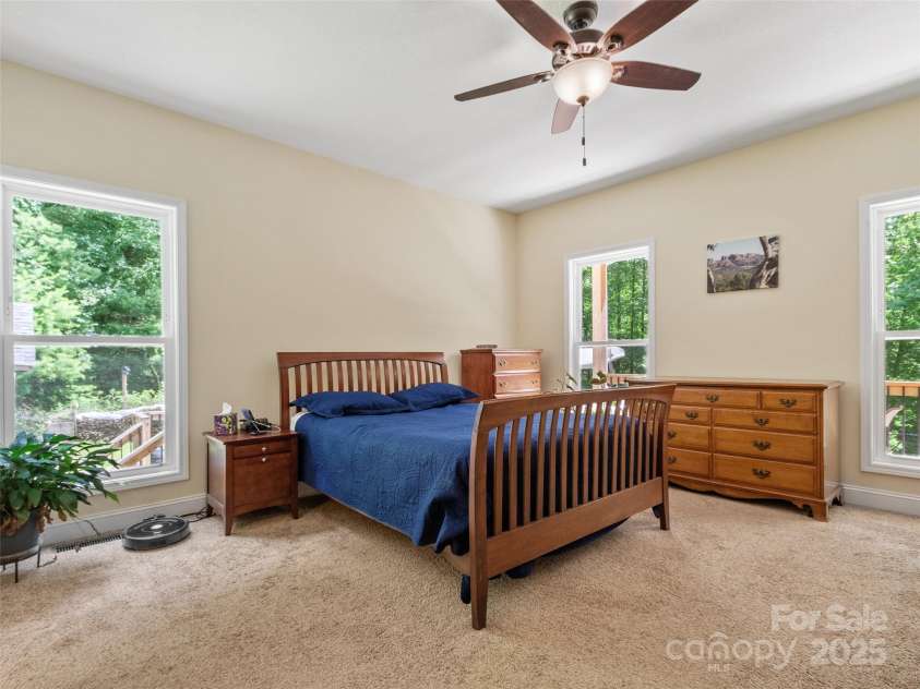 222 Fox Creek Road, Mars Hill, NC 28754.  MLS# CAR4275822, YatesRealty ID 24521. 