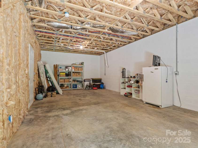 222 Fox Creek Road, Mars Hill, NC 28754.  MLS# CAR4275822, YatesRealty ID 24521. 