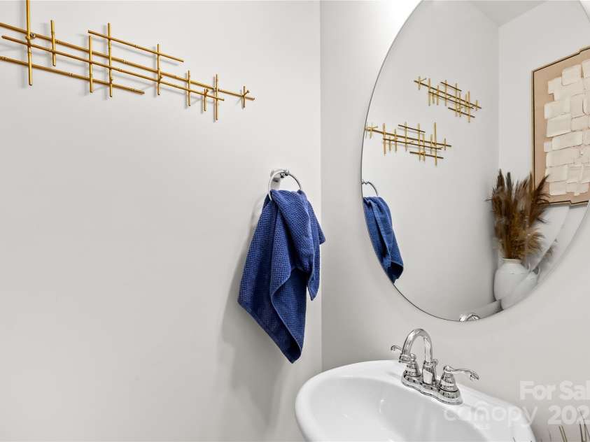 2512 Andes Drive, Statesville, NC 28625.  MLS# CAR4275635, YatesRealty ID 24522. 