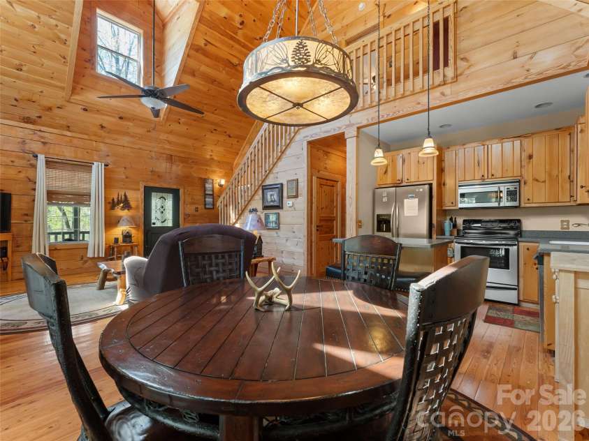 462 Deep Woods Lane, Saluda, NC 28773.  MLS# CAR4366925, YatesRealty ID 24522. 