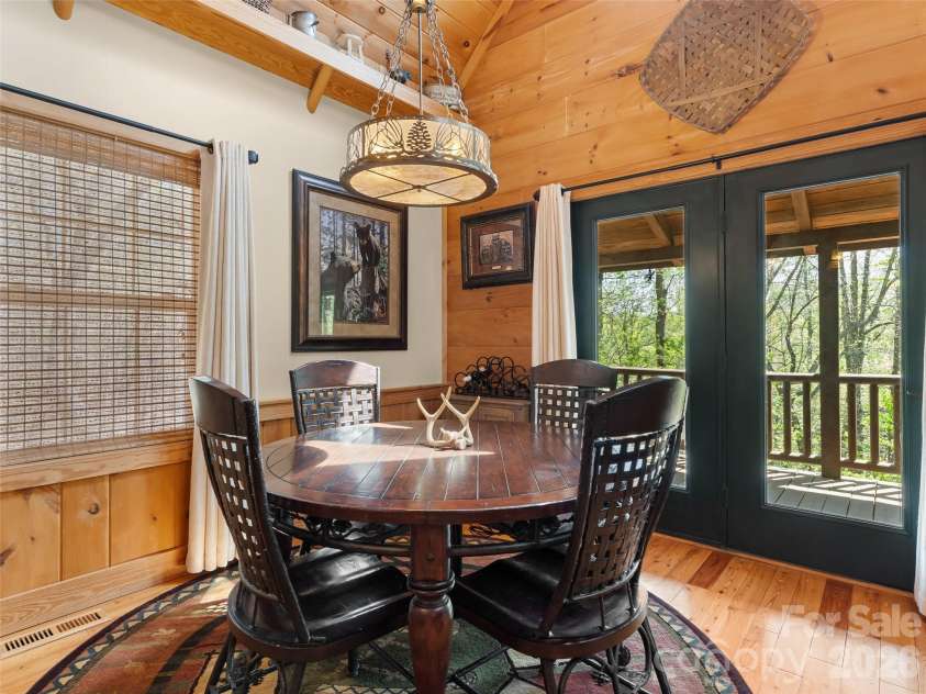 462 Deep Woods Lane, Saluda, NC 28773.  MLS# CAR4366925, YatesRealty ID 24522. Dining area