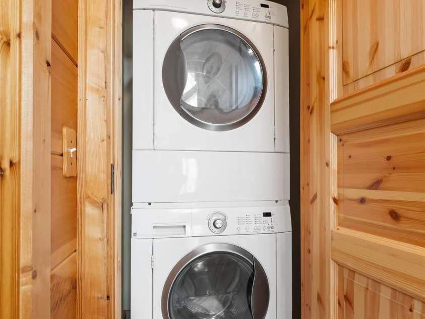 462 Deep Woods Lane, Saluda, NC 28773.  MLS# CAR4366925, YatesRealty ID 24522. Main level laundry.