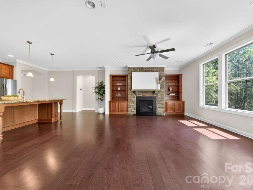185 Belfry Loop, Mooresville, NC 28117.  MLS# CAR4371358, YatesRealty ID 24523. 