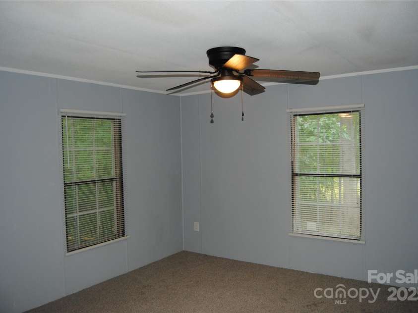 561 Woodglenn Road, Catawba, SC 29704.  MLS# CAR4275316, YatesRealty ID 24523. 