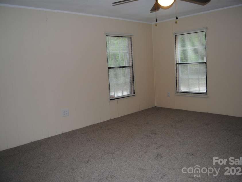 561 Woodglenn Road, Catawba, SC 29704.  MLS# CAR4275316, YatesRealty ID 24523. 