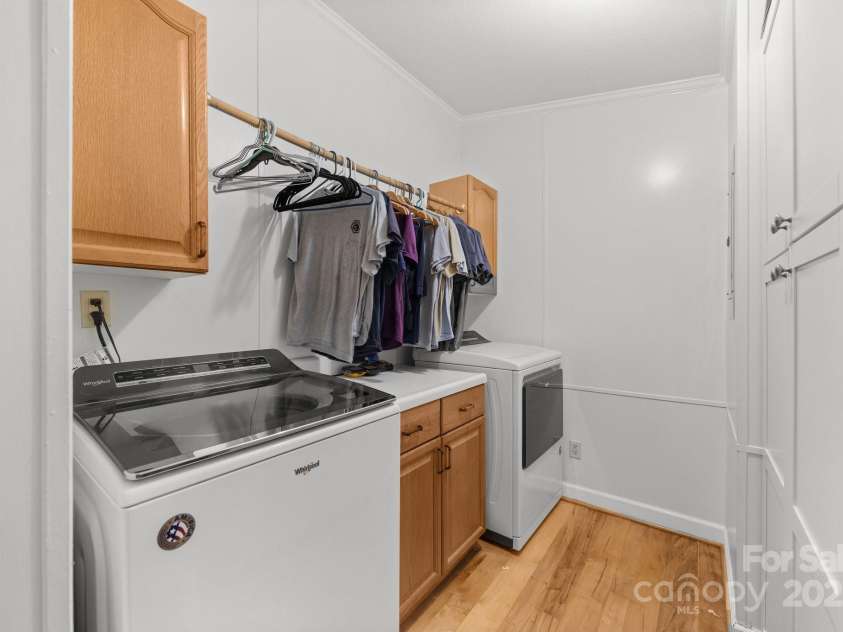 976 Howell Road, Mocksville, NC 27028.  MLS# CAR4278094, YatesRealty ID 24524. 