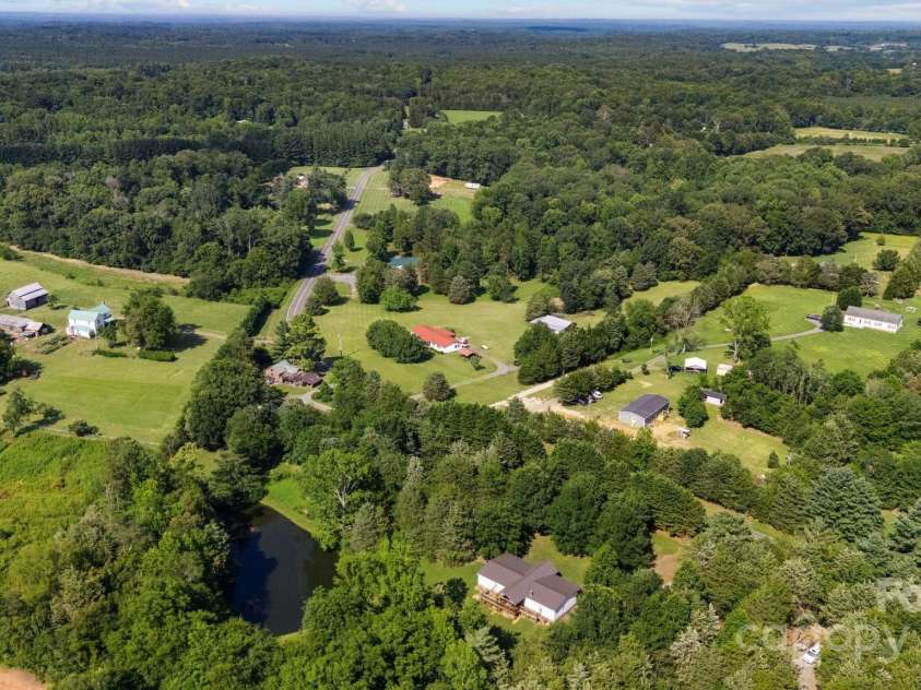 976 Howell Road, Mocksville, NC 27028.  MLS# CAR4278094, YatesRealty ID 24524. 