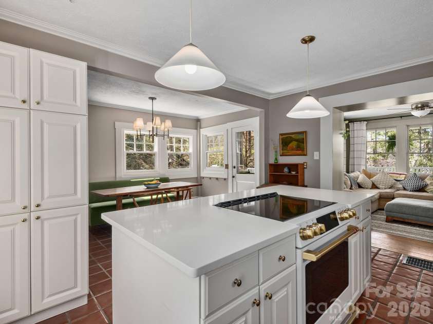 67 Cherokee Road, Asheville, NC 28801.  MLS# CAR4339931, YatesRealty ID 24525. Newly Updated Kitchen with Cafe Appliances