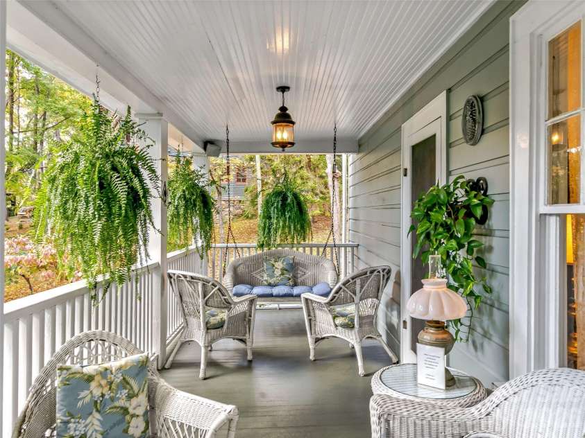 67 Cherokee Road, Asheville, NC 28801.  MLS# CAR4339931, YatesRealty ID 24525. Outdoor Space You Will Adore