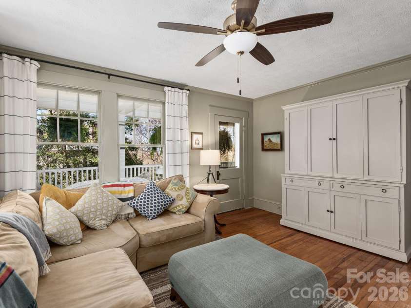67 Cherokee Road, Asheville, NC 28801.  MLS# CAR4339931, YatesRealty ID 24525. Spacious Den for Everyday Living