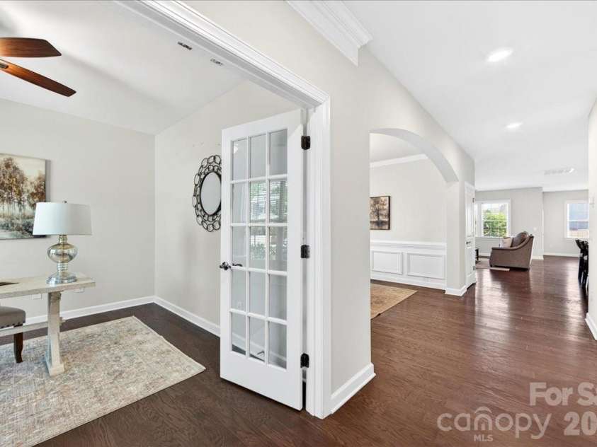 22024 Finworthy Lane, Huntersville, NC 28078.  MLS# CAR4368282, YatesRealty ID 24526. 