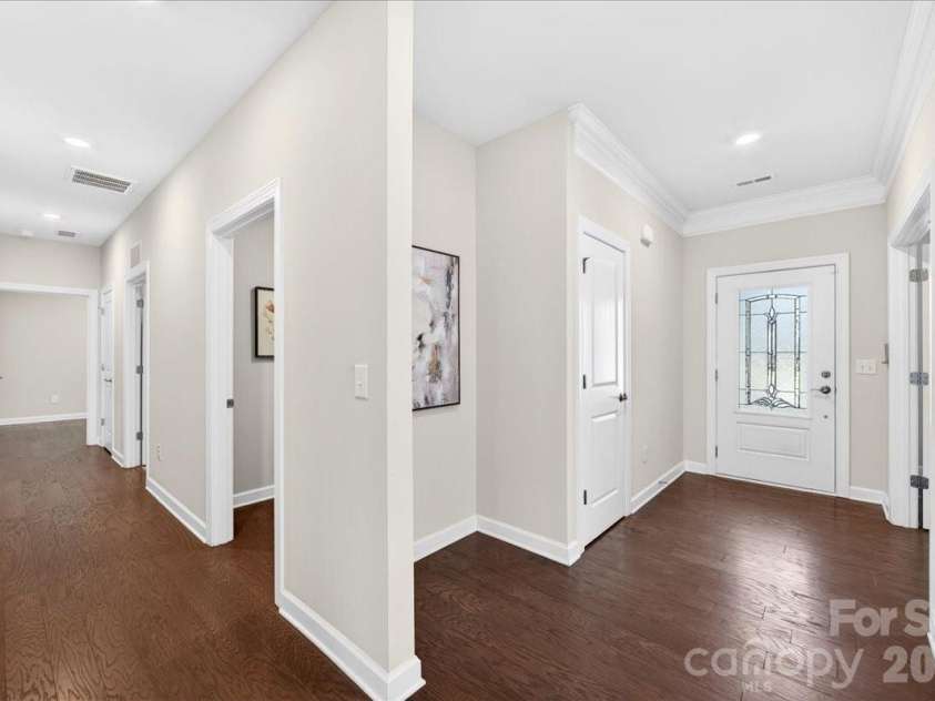 22024 Finworthy Lane, Huntersville, NC 28078.  MLS# CAR4368282, YatesRealty ID 24526. 