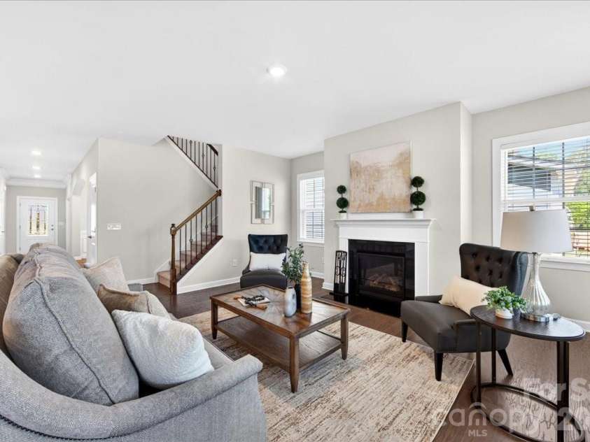 22024 Finworthy Lane, Huntersville, NC 28078.  MLS# CAR4368282, YatesRealty ID 24526. 