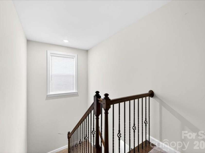 22024 Finworthy Lane, Huntersville, NC 28078.  MLS# CAR4368282, YatesRealty ID 24526. 