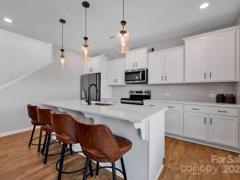 1315 Elizabeth Avenue, Kannapolis, NC 28083.  MLS# CAR4268993, YatesRealty ID 24527. 