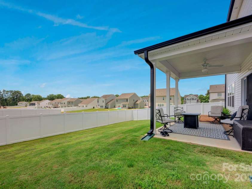 1315 Elizabeth Avenue, Kannapolis, NC 28083.  MLS# CAR4268993, YatesRealty ID 24527. Fenced backyard