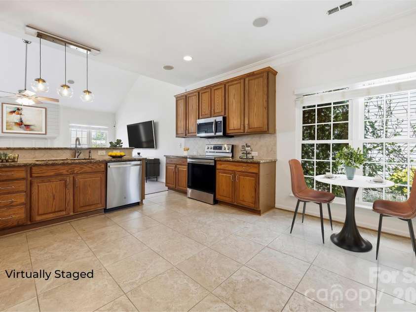 141 Wren Hill Drive, Mooresville, NC 28115.  MLS# CAR4418717, YatesRealty ID 24528. 