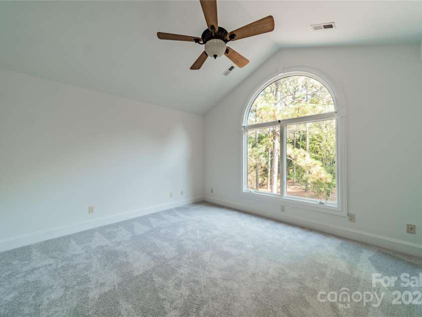 134 Lawrence Overlook, West End, NC 27376.  MLS# CAR4184296, YatesRealty ID 2453. 