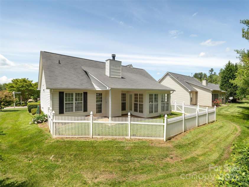 14 Stonehollow Road, Fletcher, NC 28732.  MLS# CAR4257147, YatesRealty ID 24530. 