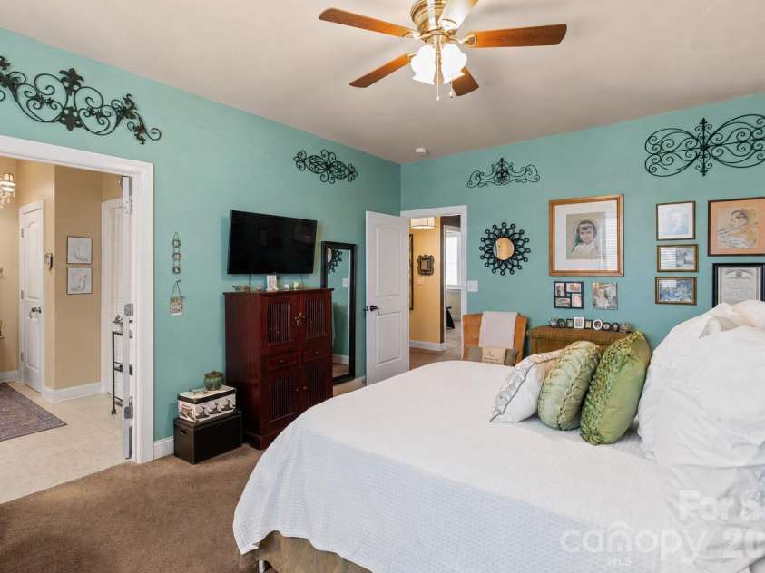 1108 Stuarts Landing Drive, Cramerton, NC 28032.  MLS# CAR4380674, YatesRealty ID 24531. 