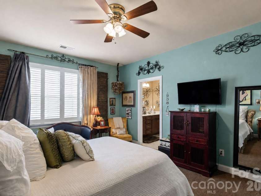 1108 Stuarts Landing Drive, Cramerton, NC 28032.  MLS# CAR4380674, YatesRealty ID 24531. 