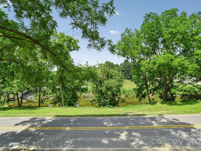 723 Richland Creek Road, Clyde, NC 28721.  MLS# CAR4275806, YatesRealty ID 24531. 