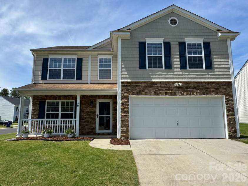 1507 Cold Creek Place, Huntersville, NC 28078.  MLS# CAR4380864, YatesRealty ID 24532. 