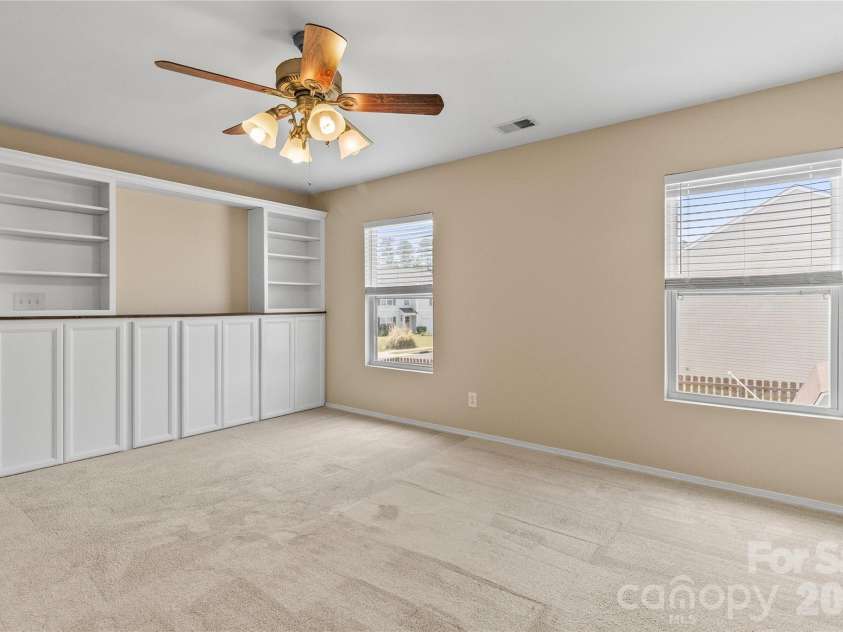 1507 Cold Creek Place, Huntersville, NC 28078.  MLS# CAR4380864, YatesRealty ID 24532. Bonus room with built-ins