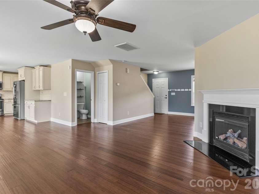 1507 Cold Creek Place, Huntersville, NC 28078.  MLS# CAR4380864, YatesRealty ID 24532. Great Room