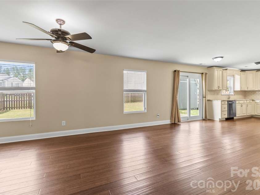 1507 Cold Creek Place, Huntersville, NC 28078.  MLS# CAR4380864, YatesRealty ID 24532. Great Room