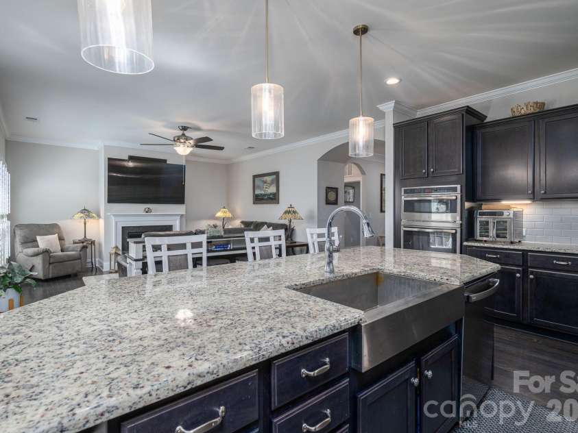 5228 Courtyard Lane, Belmont, NC 28012.  MLS# CAR4381843, YatesRealty ID 24533. 