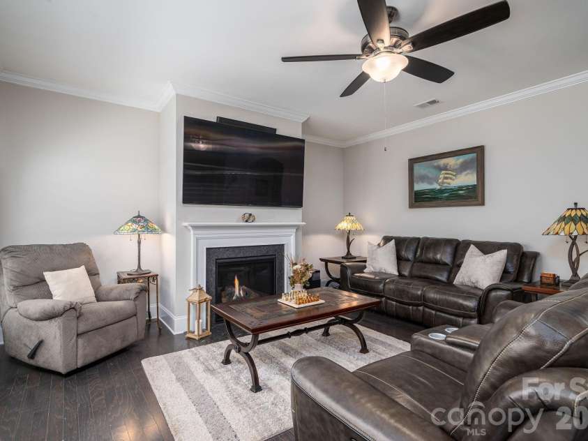5228 Courtyard Lane, Belmont, NC 28012.  MLS# CAR4414092, YatesRealty ID 24533. 