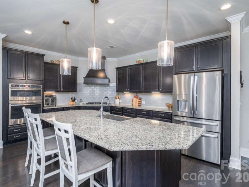 5228 Courtyard Lane, Belmont, NC 28012.  MLS# CAR4414092, YatesRealty ID 24533. 