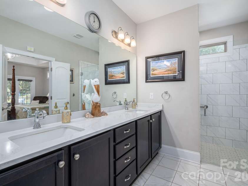 5228 Courtyard Lane, Belmont, NC 28012.  MLS# CAR4414092, YatesRealty ID 24533. 
