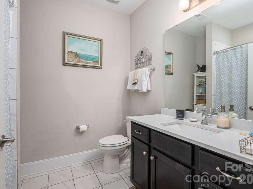 5228 Courtyard Lane, Belmont, NC 28012.  MLS# CAR4414092, YatesRealty ID 24533. 