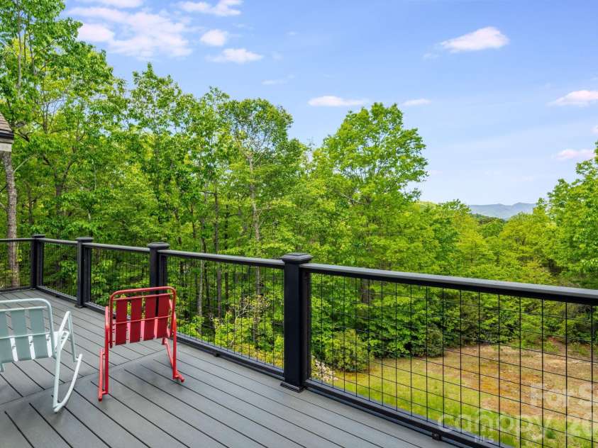 1659 High Rock Acres Drive, Black Mountain, NC 28711.  MLS# CAR4380378, YatesRealty ID 24534. Back Deck 
