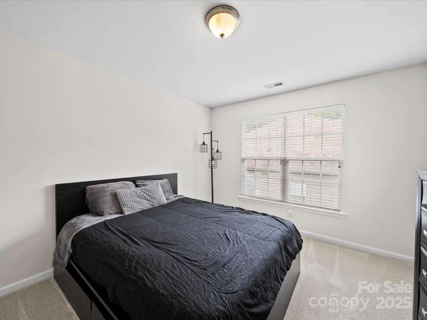 404 Basingdon Court, Waxhaw, NC 28173.  MLS# CAR4251685, YatesRealty ID 24534. 