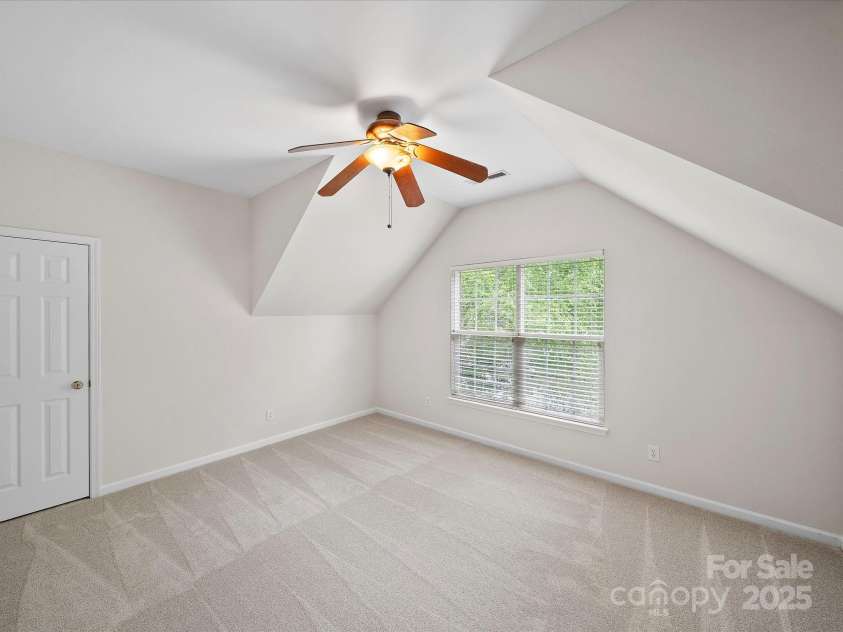 404 Basingdon Court, Waxhaw, NC 28173.  MLS# CAR4251685, YatesRealty ID 24534. 