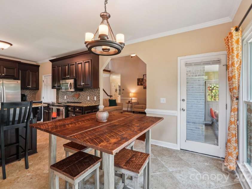 207 Spaniel Drive, Concord, NC 28025.  MLS# CAR4267975, YatesRealty ID 24537. 