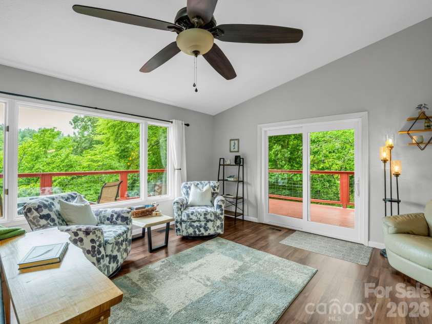 656 Cashiers Valley Road, Brevard, NC 28712.  MLS# CAR4382914, YatesRealty ID 24538. 