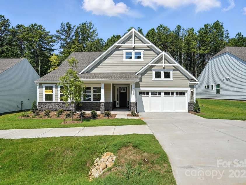 3022 Cedar Falls Drive, Waxhaw, NC 28173.  MLS# CAR4248821, YatesRealty ID 24539. 