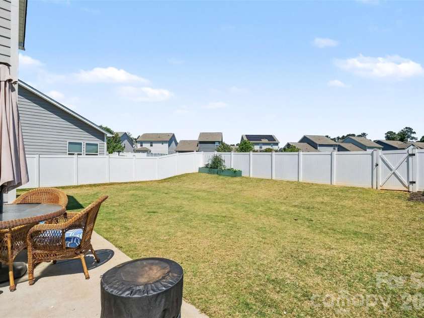 5144 Thomasville Drive, Belmont, NC 28012.  MLS# CAR4383578, YatesRealty ID 24539. 