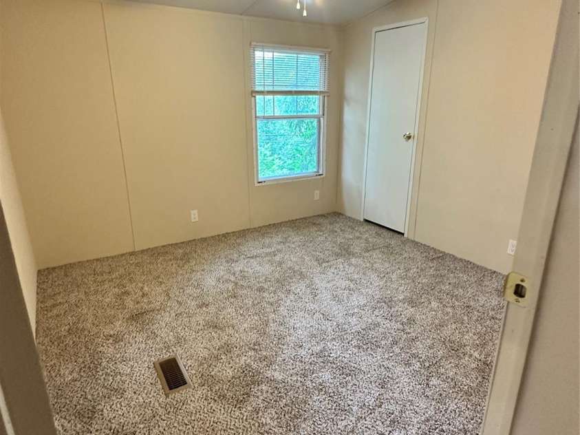 205 Westwood Avenue, Swannanoa, NC 28778.  MLS# CAR4217355, YatesRealty ID 2454. 