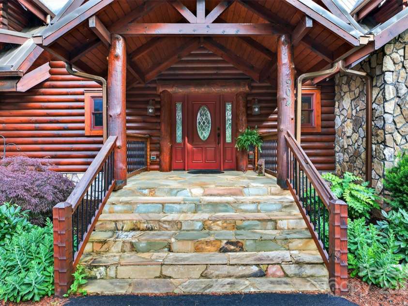 904 Bryan Hollow Road, Boone, NC 28607.  MLS# CAR4278936, YatesRealty ID 24541. 